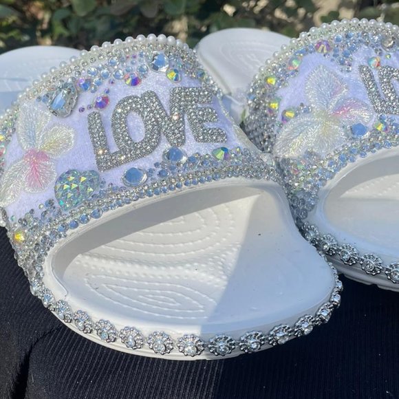 Bridal LOVE CROC Slides Blinged Bride - Picture 3 of 5